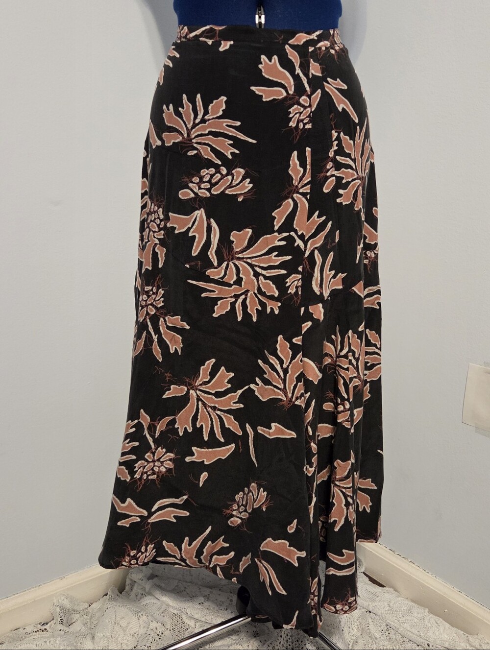 Vintage Black and Pink Floral Silk Maxi Skirt Size 14